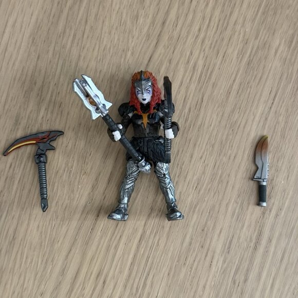 Fortnite Ice vs Fire MOLTEN VALKYRIE Figure Micro Series 2.5 inch - Picture 8 of 11